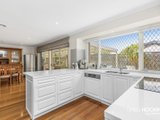 https://images.listonce.com.au/custom/160x/listings/9-heritage-court-altona-vic-3018/427/01203427_img_04.jpg?MQ8tM3HPZSk