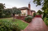 https://images.listonce.com.au/custom/160x/listings/9-hillside-road-rosanna-vic-3084/897/01340897_img_01.jpg?fZewJyuXeIk