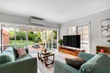 https://images.listonce.com.au/custom/160x/listings/9-hillside-road-rosanna-vic-3084/897/01340897_img_07.jpg?j2SmcRFFgkY