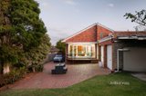 https://images.listonce.com.au/custom/160x/listings/9-hillside-road-rosanna-vic-3084/897/01340897_img_19.jpg?z0_Sov33RiI