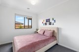 https://images.listonce.com.au/custom/160x/listings/9-honeyeater-way-mount-duneed-vic-3217/805/01698805_img_09.jpg?nThxkqkBvb0