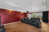 https://images.listonce.com.au/custom/160x/listings/9-hotham-court-diamond-creek-vic-3089/027/01899027_img_15.jpg?uuPDqc-189I