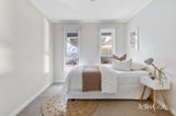 https://images.listonce.com.au/custom/160x/listings/9-hyacinth-street-briar-hill-vic-3088/590/01816590_img_10.jpg?4nUi_pUGFbg
