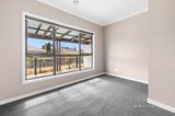 https://images.listonce.com.au/custom/160x/listings/9-iris-avenue-wendouree-vic-3355/426/01493426_img_10.jpg?Gp3YfMy027I