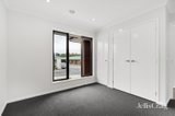 https://images.listonce.com.au/custom/160x/listings/9-jabiru-close-mount-clear-vic-3350/415/01934415_img_04.jpg?hLMvAs1tEvs