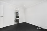 https://images.listonce.com.au/custom/160x/listings/9-jabiru-close-mount-clear-vic-3350/415/01934415_img_05.jpg?YP0684GHfyQ
