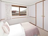 https://images.listonce.com.au/custom/160x/listings/9-jenolan-avenue-grovedale-vic-3216/270/01699270_img_14.jpg?HJR0lkhrt0I