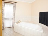 https://images.listonce.com.au/custom/160x/listings/9-jenolan-avenue-grovedale-vic-3216/270/01699270_img_18.jpg?ku-W7zFpTng