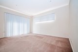 https://images.listonce.com.au/custom/160x/listings/9-jessica-park-drive-lilydale-vic-3140/052/01977052_img_12.jpg?ZLkZLGFWmKs
