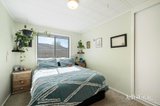 https://images.listonce.com.au/custom/160x/listings/9-jillian-street-mooroolbark-vic-3138/064/01818064_img_07.jpg?NvLpm0QmzsQ
