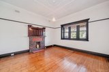 https://images.listonce.com.au/custom/160x/listings/9-johnstone-street-malvern-vic-3144/990/01731990_img_06.jpg?ykWZln_qht0
