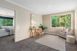 https://images.listonce.com.au/custom/160x/listings/9-karens-close-mitcham-vic-3132/721/01453721_img_08.jpg?IWBfIAEY1FY