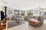 https://images.listonce.com.au/custom/160x/listings/9-katherine-court-mornington-vic-3931/515/01747515_img_08.jpg?-MdSDKjmMHM