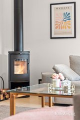 https://images.listonce.com.au/custom/160x/listings/9-katherine-court-mornington-vic-3931/515/01747515_img_11.jpg?Zj7lwh8_c98