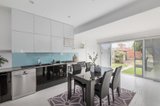 https://images.listonce.com.au/custom/160x/listings/9-keswick-street-bentleigh-east-vic-3165/098/01000098_img_03.jpg?6pv64W2TapE