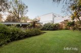 https://images.listonce.com.au/custom/160x/listings/9-kingfield-court-camberwell-vic-3124/776/01820776_img_03.jpg?uEO1FampvSc