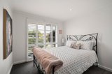 https://images.listonce.com.au/custom/160x/listings/9-krystal-court-mooroolbark-vic-3138/591/01630591_img_08.jpg?boNJGBX88hg