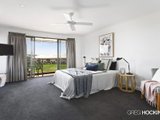 https://images.listonce.com.au/custom/160x/listings/9-lakeside-place-williamstown-vic-3016/769/01203769_img_08.jpg?LXtuZRJwbAU