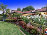 https://images.listonce.com.au/custom/160x/listings/9-lakeview-drive-lilydale-vic-3140/457/01529457_img_01.jpg?9jtkCAw7454