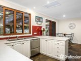 https://images.listonce.com.au/custom/160x/listings/9-landstrom-quadrant-kilsyth-vic-3137/459/01526459_img_06.jpg?UsSxa9Q8eS0