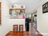 https://images.listonce.com.au/custom/160x/listings/9-landstrom-quadrant-kilsyth-vic-3137/459/01526459_img_09.jpg?T2XLmxKJ78I