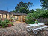 https://images.listonce.com.au/custom/160x/listings/9-larne-avenue-donvale-vic-3111/767/00978767_img_10.jpg?4r34pqXrSVo