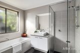 https://images.listonce.com.au/custom/160x/listings/9-leary-avenue-bentleigh-east-vic-3165/927/01929927_img_14.jpg?RqioQwFL5HU