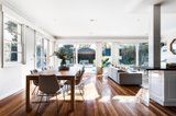 https://images.listonce.com.au/custom/160x/listings/9-leura-grove-hawthorn-east-vic-3123/776/01264776_img_02.jpg?w5MY8vJ3OTE