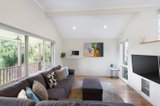 https://images.listonce.com.au/custom/160x/listings/9-liberty-court-st-helena-vic-3088/587/01057587_img_05.jpg?06iwHLFDAHU