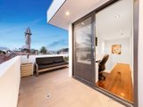 https://images.listonce.com.au/custom/160x/listings/9-little-wellington-street-collingwood-vic-3066/472/00400472_img_05.jpg?x7sAHskuP5M