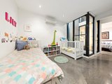 https://images.listonce.com.au/custom/160x/listings/9-little-wellington-street-collingwood-vic-3066/472/00400472_img_06.jpg?ICNRB5P3ju0