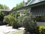 https://images.listonce.com.au/custom/160x/listings/9-loughnan-road-ringwood-vic-3134/446/00620446_img_02.jpg?CRu4qLLjd6A