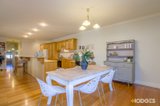 https://images.listonce.com.au/custom/160x/listings/9-lyon-street-essendon-vic-3040/348/01633348_img_02.jpg?GTHWyRRltIU