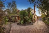 https://images.listonce.com.au/custom/160x/listings/9-mackie-grove-brighton-east-vic-3187/471/01685471_img_15.jpg?Ekat9mfI8k8