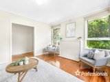 https://images.listonce.com.au/custom/160x/listings/9-macmillan-street-mooroolbark-vic-3138/839/01525839_img_07.jpg?8N606FxwLJk