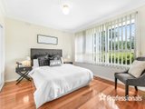 https://images.listonce.com.au/custom/160x/listings/9-macmillan-street-mooroolbark-vic-3138/839/01525839_img_10.jpg?dEq6nkw22sw