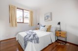 https://images.listonce.com.au/custom/160x/listings/9-maleela-grove-rosanna-vic-3084/945/01528945_img_06.jpg?uDR7cshYxL0