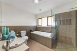 https://images.listonce.com.au/custom/160x/listings/9-mandella-street-templestowe-vic-3106/179/00331179_img_06.jpg?W2ojzNg_Dxg