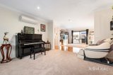 https://images.listonce.com.au/custom/160x/listings/9-manorwood-way-berwick-vic-3806/193/01900193_img_06.jpg?N1bJkBVj8ks