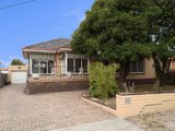 https://images.listonce.com.au/custom/160x/listings/9-marathon-avenue-hamlyn-heights-vic-3215/741/01699741_img_11.jpg?AhB5-nN8WMc