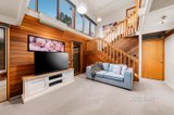 https://images.listonce.com.au/custom/160x/listings/9-markhill-place-heathmont-vic-3135/939/01005939_img_05.jpg?6kFPjttZgnA