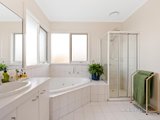 https://images.listonce.com.au/custom/160x/listings/9-martindale-place-templestowe-vic-3106/441/01707441_img_08.jpg?tIJikGOMhXU