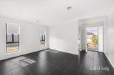 https://images.listonce.com.au/custom/160x/listings/9-marxsen-parade-lucas-vic-3350/272/01954272_img_02.jpg?xauXFXBe_QY