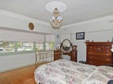 https://images.listonce.com.au/custom/160x/listings/9-mary-street-hamlyn-heights-vic-3215/581/01699581_img_04.jpg?MqQybZVOR0o