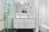 https://images.listonce.com.au/custom/160x/listings/9-maylands-crescent-glen-waverley-vic-3150/435/01927435_img_08.jpg?V0WdFOdMXc8
