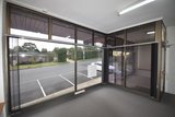 https://images.listonce.com.au/custom/160x/listings/9-meadowgate-drive-chirnside-park-vic-3116/258/01735258_img_09.jpg?5iXYBdR9t4E