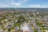 https://images.listonce.com.au/custom/160x/listings/9-meadowgate-drive-chirnside-park-vic-3116/258/01735258_img_12.jpg?38UyCJQdFNQ