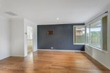 https://images.listonce.com.au/custom/160x/listings/9-melissa-street-mount-waverley-vic-3149/576/00363576_img_05.jpg?LlM5E1C_CR4