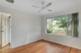 https://images.listonce.com.au/custom/160x/listings/9-melissa-street-mount-waverley-vic-3149/576/00363576_img_07.jpg?WVfu33W8Z_c