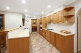 https://images.listonce.com.au/custom/160x/listings/9-michigan-place-rowville-vic-3178/357/01932357_img_12.jpg?hJnpmdA0G5s